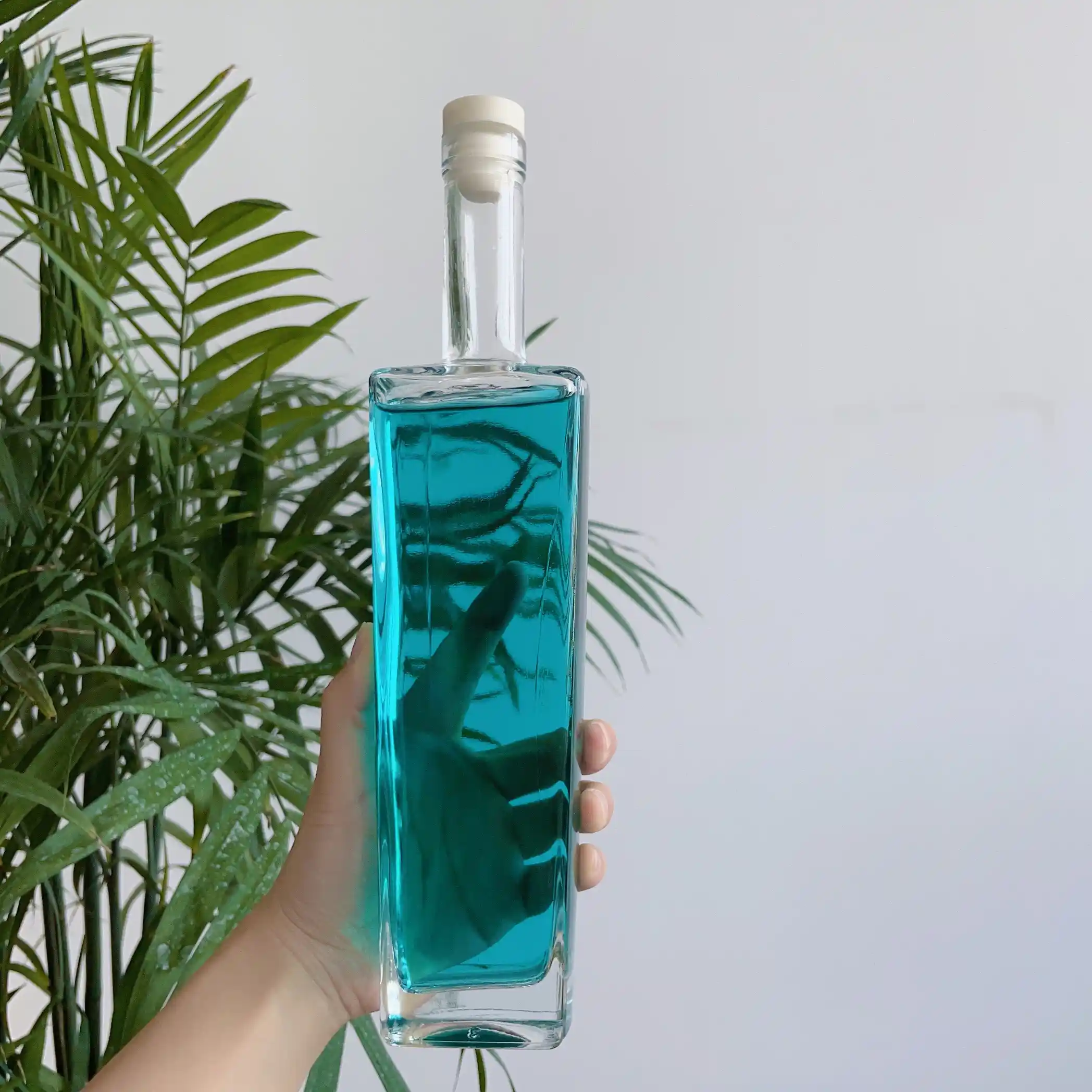 500ML 700ML 750ML Glass Spirit Bottles | GlassSpiritBottles.com 2