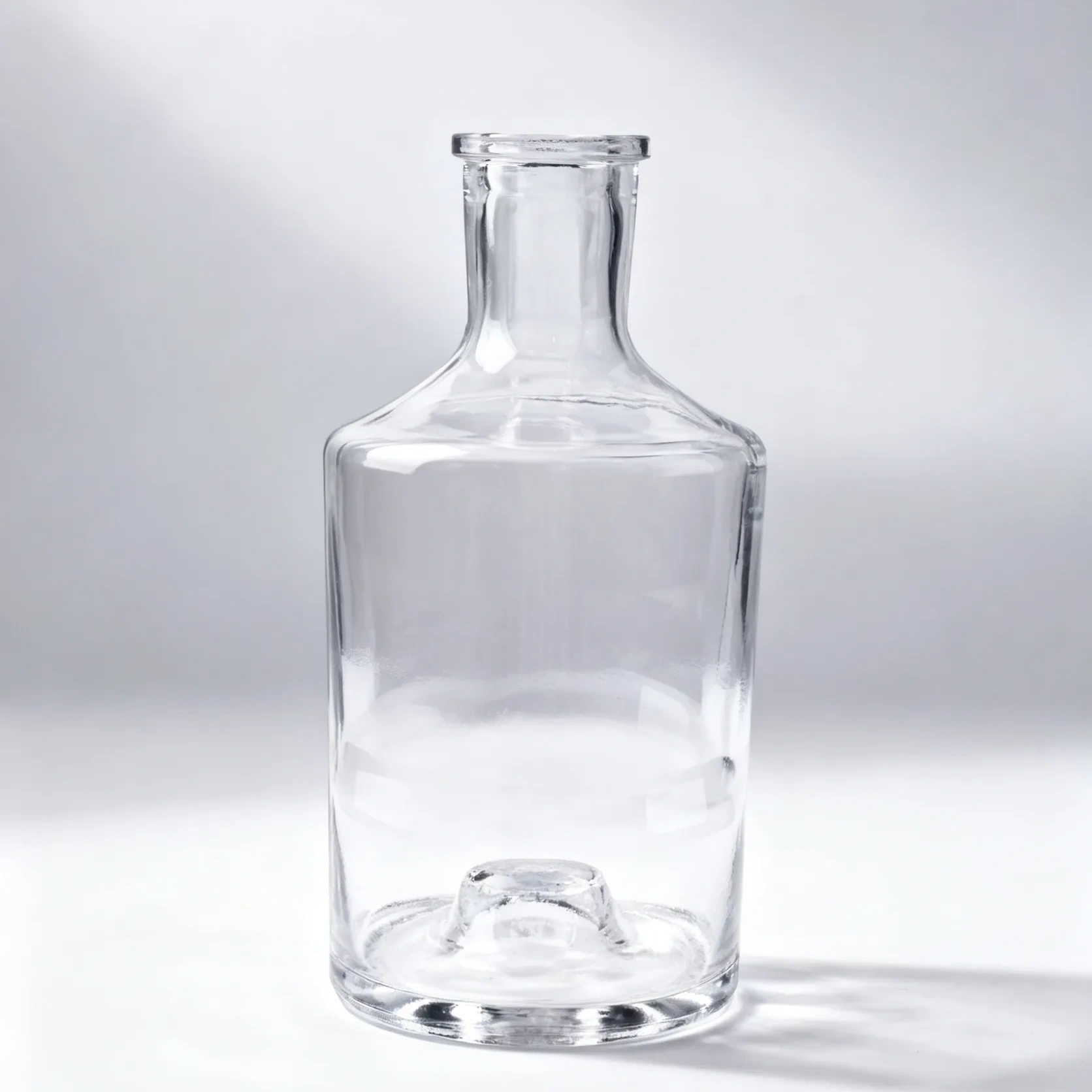 Bouteille en Verre Vide | Fabricant Direct - GlassSpiritBottles.com