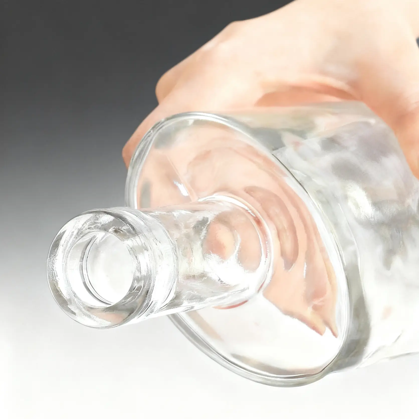 375ML 750ML Oval Shape Glass Bottle Wholesale | GlassSpiritBottles.com 1