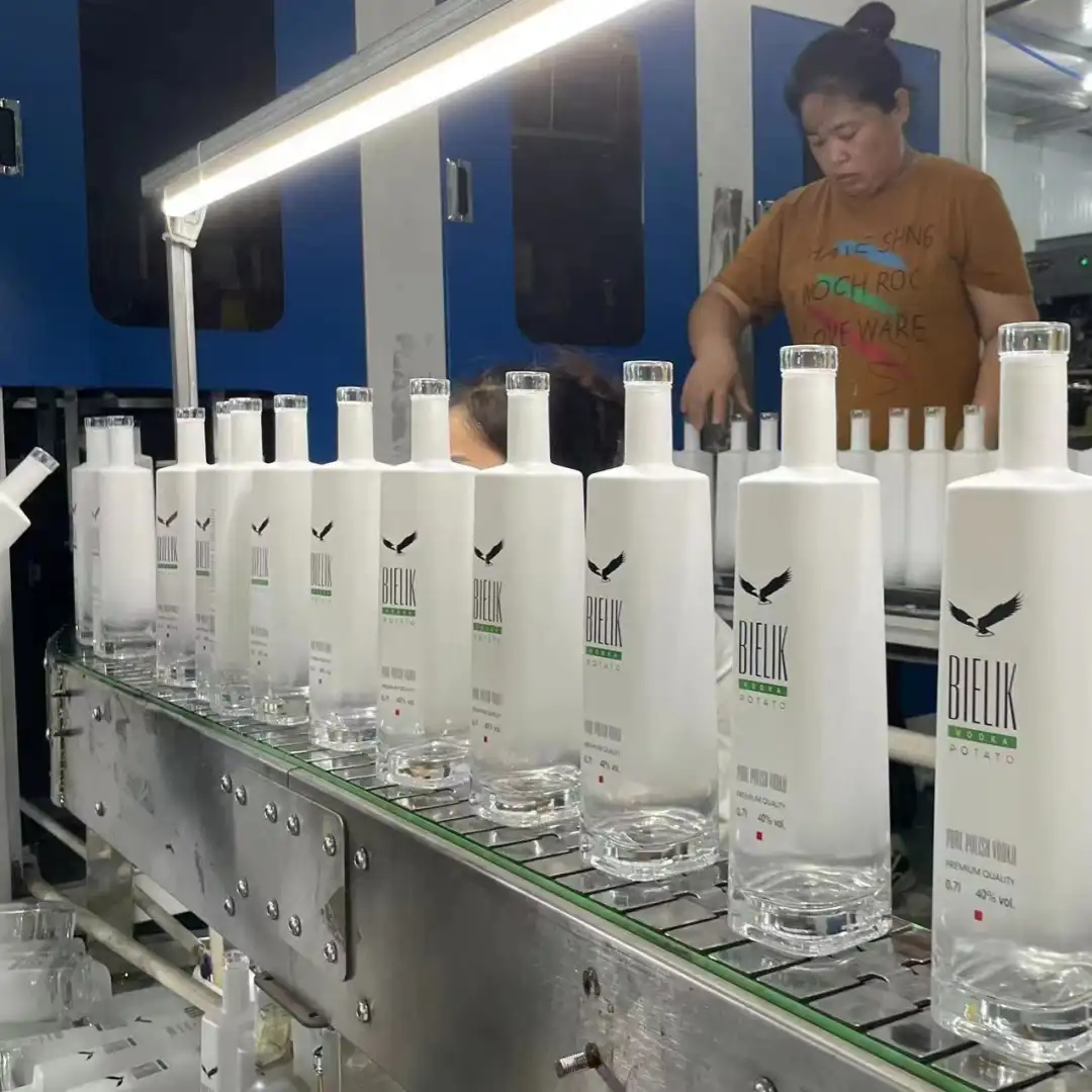 Glass Bottle Makers | Professional Manufacturer for UK Market