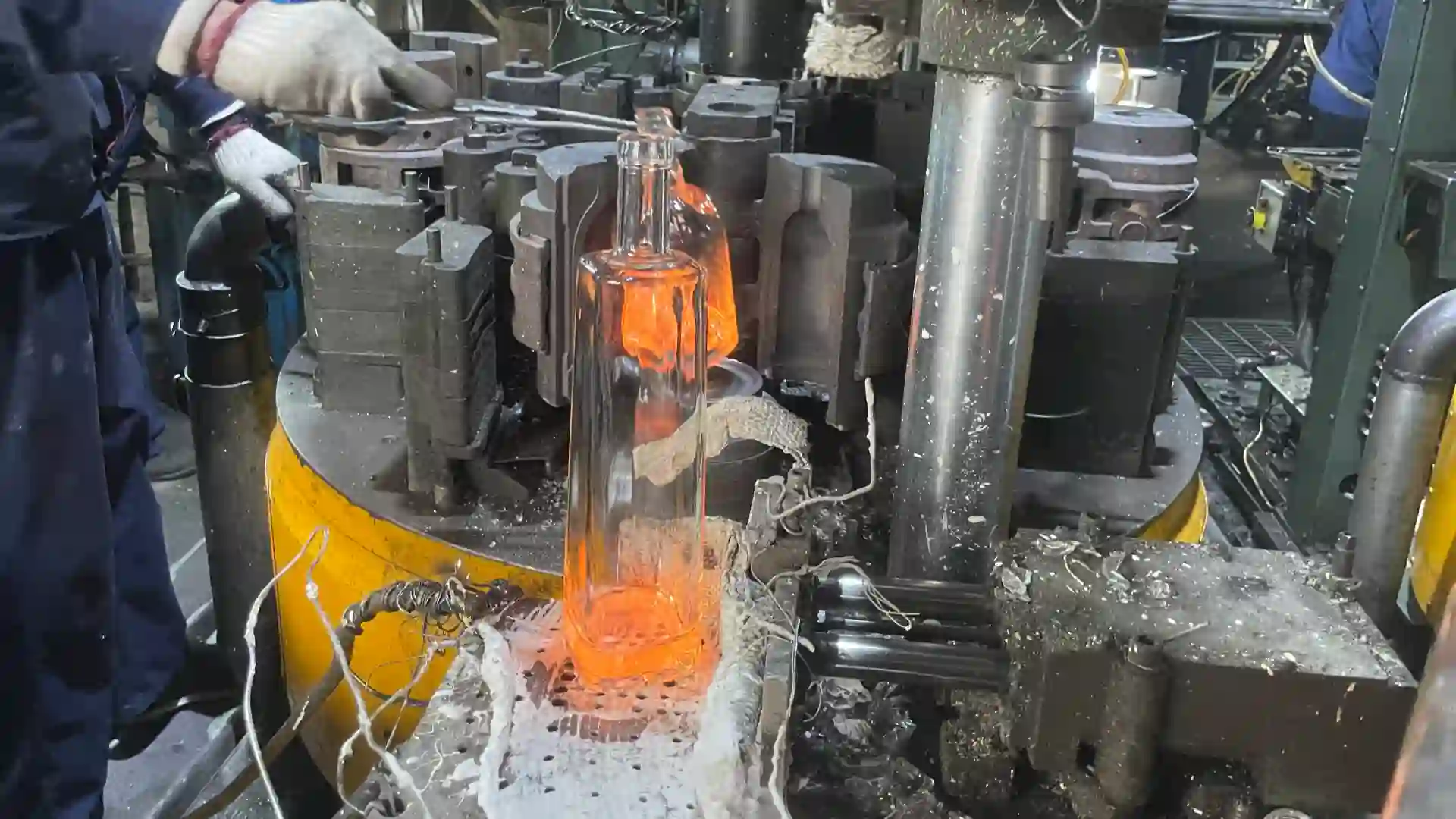 Glass Bottle Sample Making