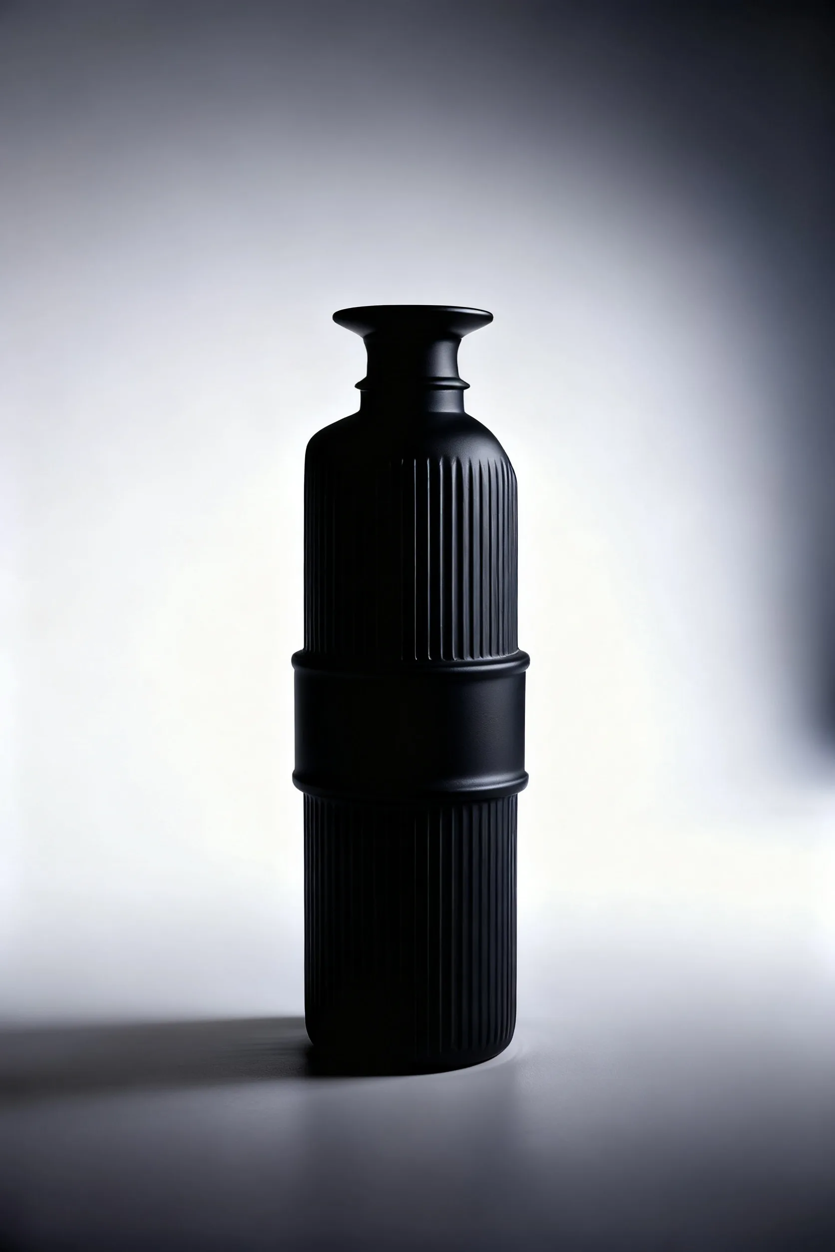 700ml spirit bottle matt black